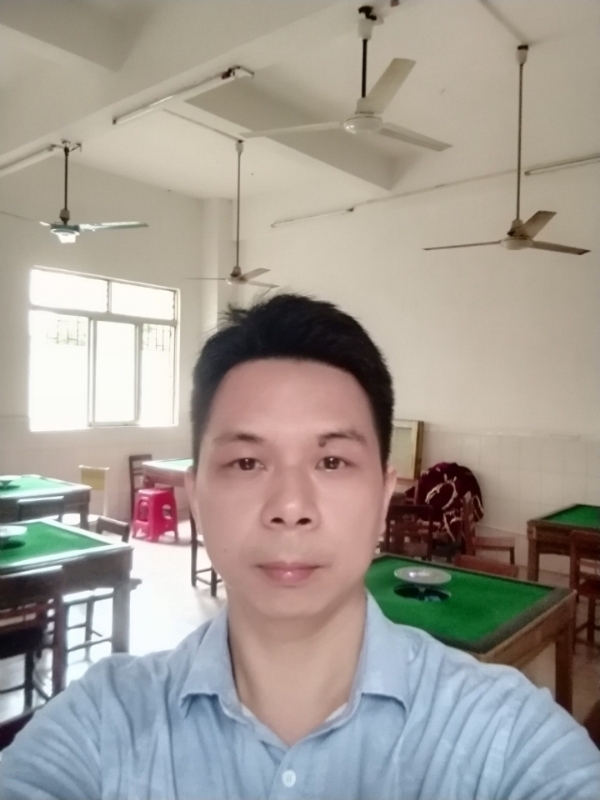 笑对人生的第一张照片--梧州闪婚服务中心